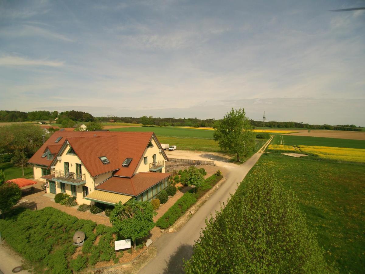 Bett'N Glueck - Uebernachtung & Fruehstueck Bed & Breakfast Zusmarshausen Eksteriør bilde